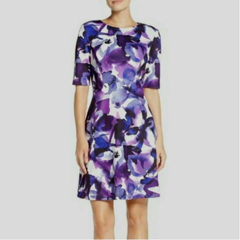 Vince Camuto purple floral short sleeve dress size 8